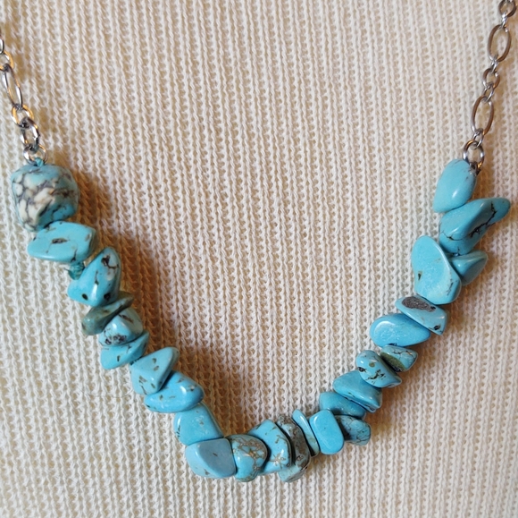 NWT Lia Sophia Layered Necklace - Picture 2 of 6